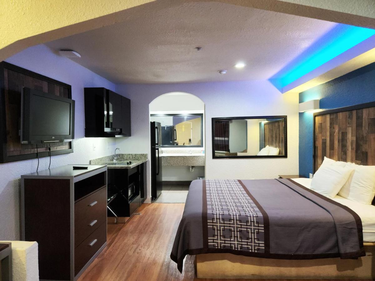 Express Inn Томбал Экстерьер фото